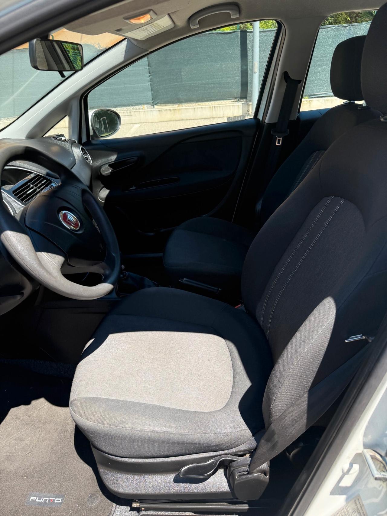 Fiat Punto 1.4 Gpl - NEOPATENTATI - 12 MESI DI GARANZIA -
