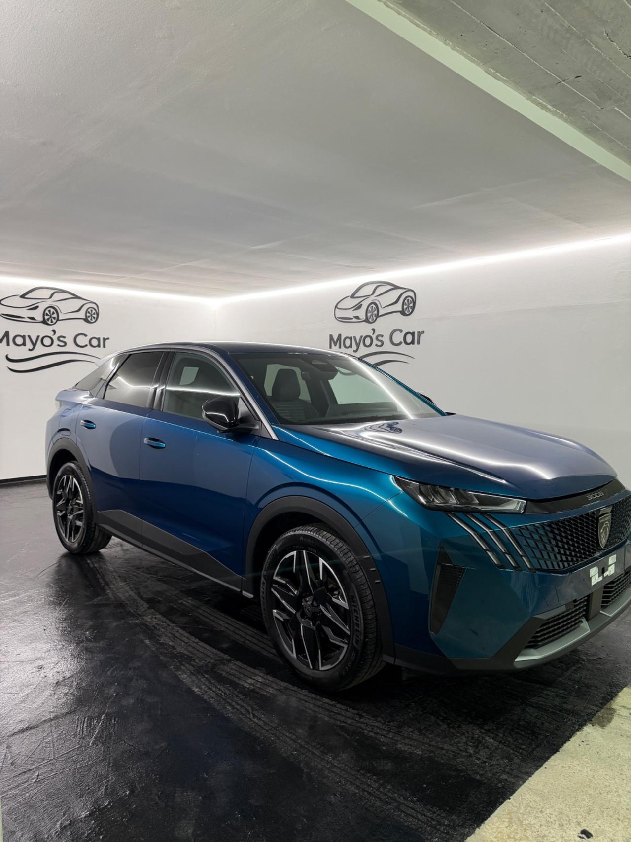 PEUGEOT 3008 FULL HYBRID (anno 2025)