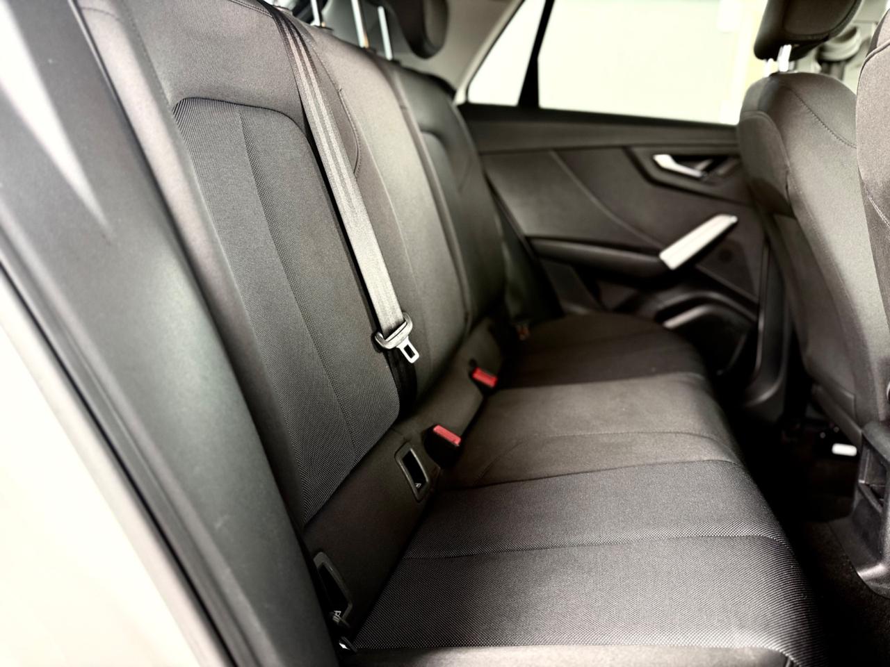 AUDIQ2 1.6 TDI S tronic *NAVI