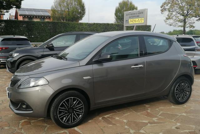LANCIA Ypsilon 1.0 FireFly 5 porte S&S Hybrid Silver Plus