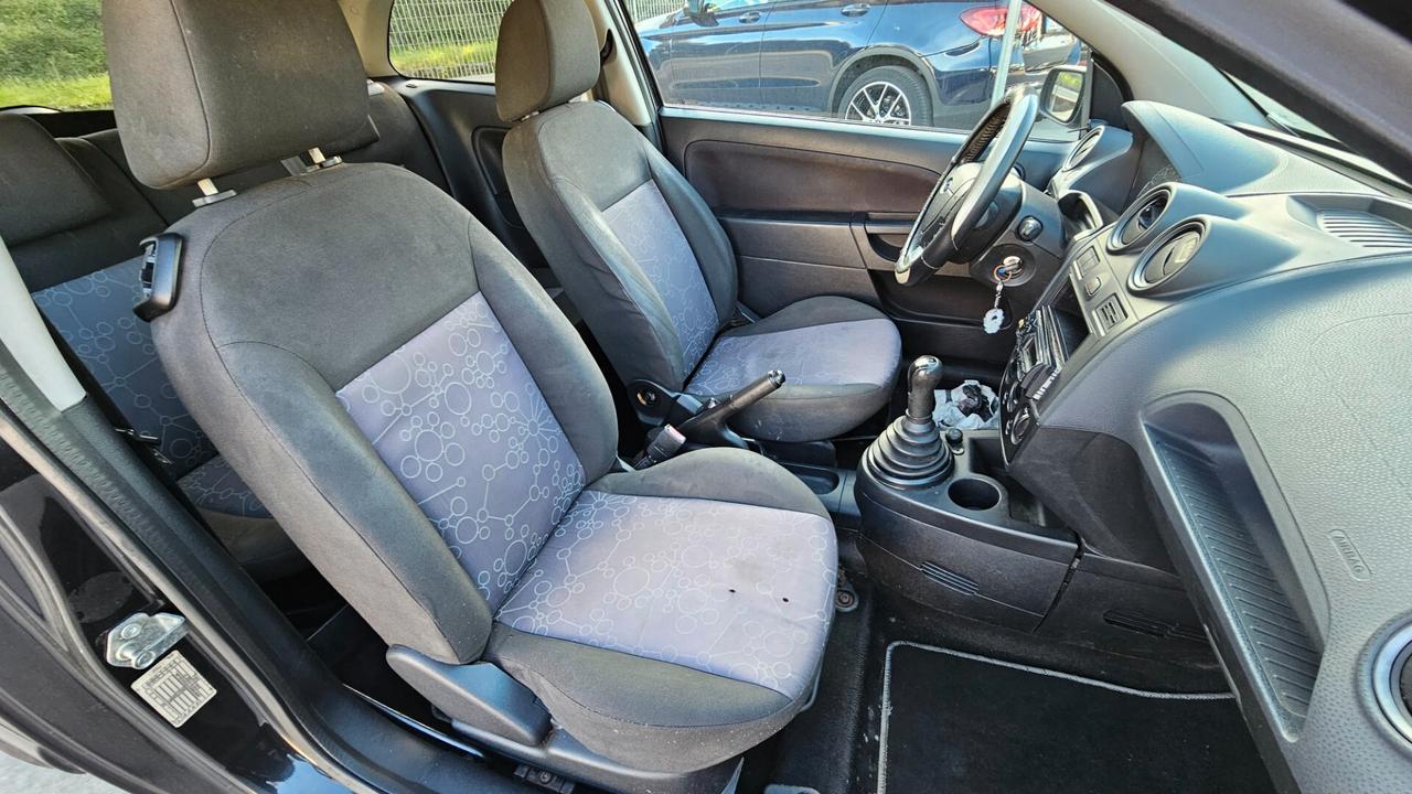Ford Fiesta 1.4 TDCi 3p. Ghia