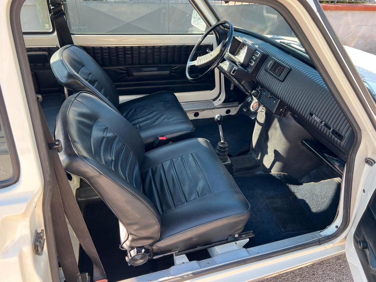 Renault R 5