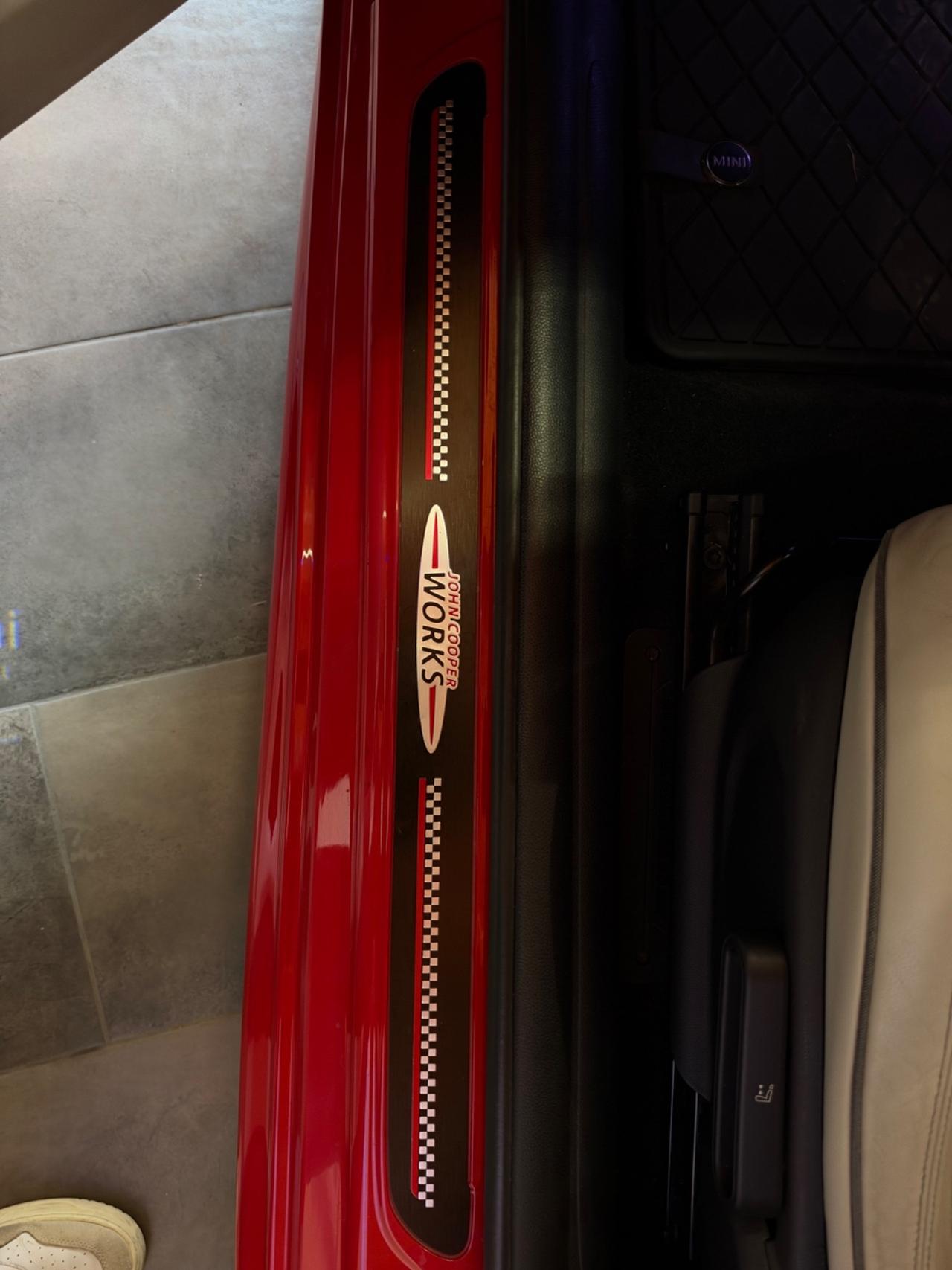 Mini 2.0 Cooper SD John Cooper works - Unipro
