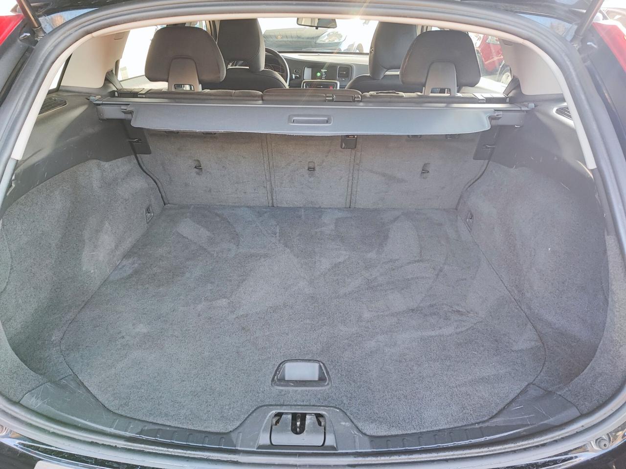 Volvo V60 D2 1.6 Momentum