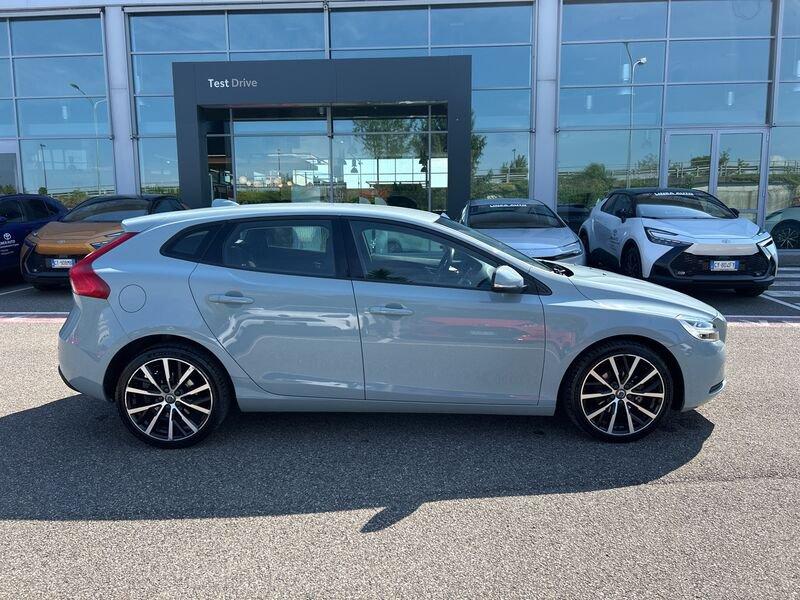 Volvo V40 D2 Momentum