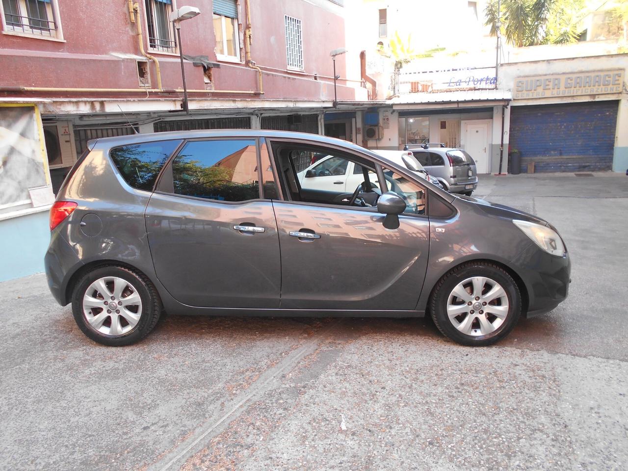 Opel Meriva 1.3 CDTI 95CV ecoFLEX Cosmo