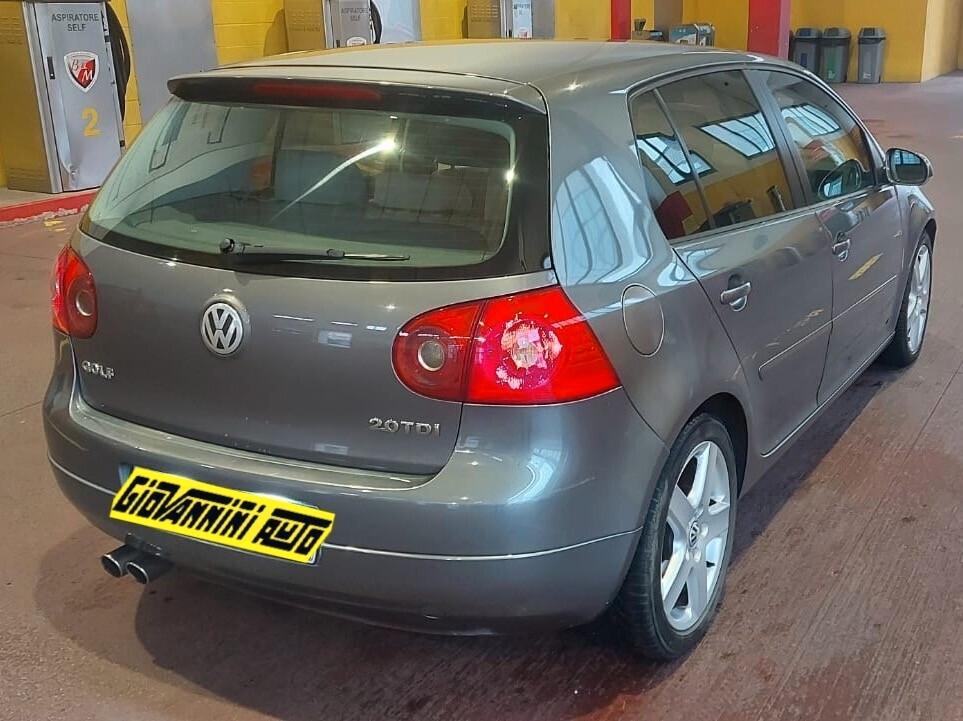 Volkswagen Golf 2.0 16V TDI 5p. Sportline