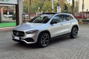 MERCEDES GLA 200 d Automatic Sport Plus