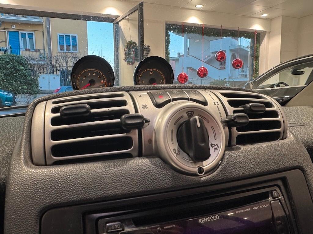 Smart ForTwo 1000 52 kW MHD coupé passion