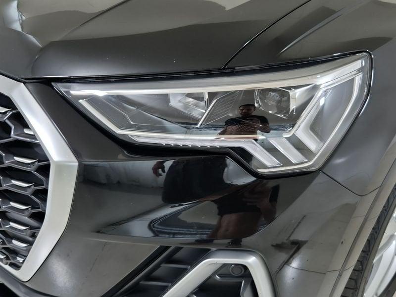 Audi Q3 I 2019 Sportback Diesel Sportback 40 2.0 tdi S line edition quattro 200