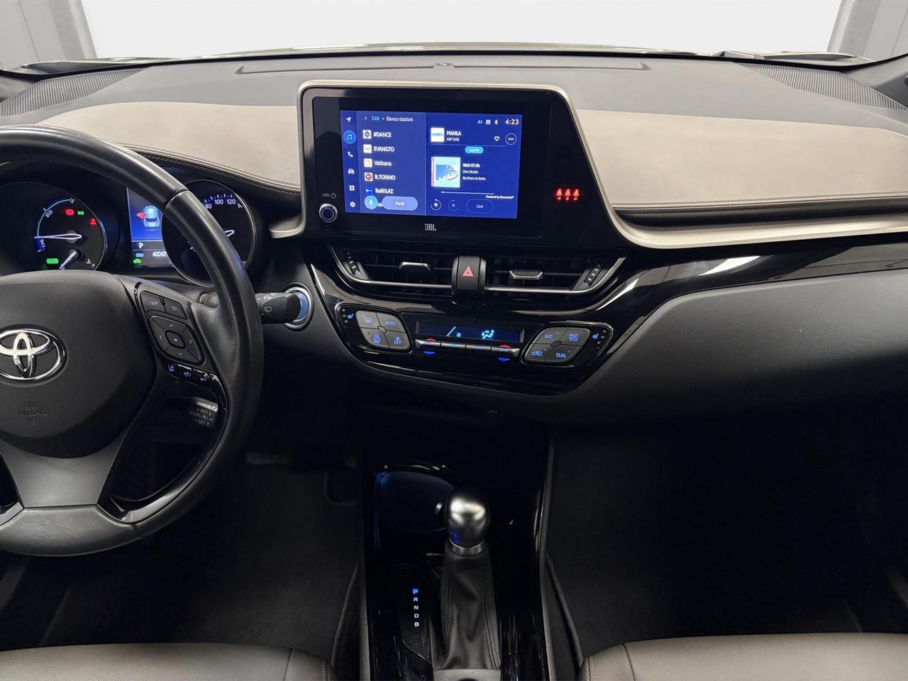 Toyota C-HR 1.8h Lounge e-cvt