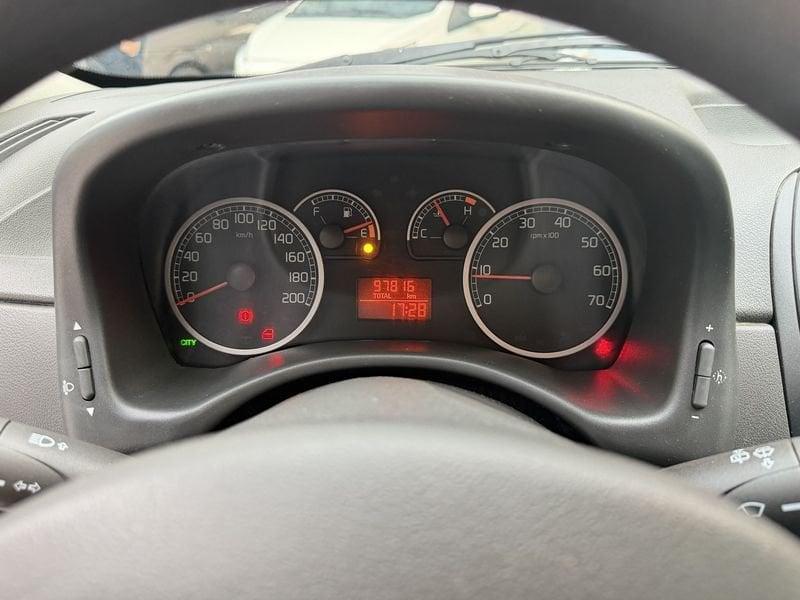 FIAT Punto Punto 5p 1.2 Classic IDONEA NEOPATENTATI