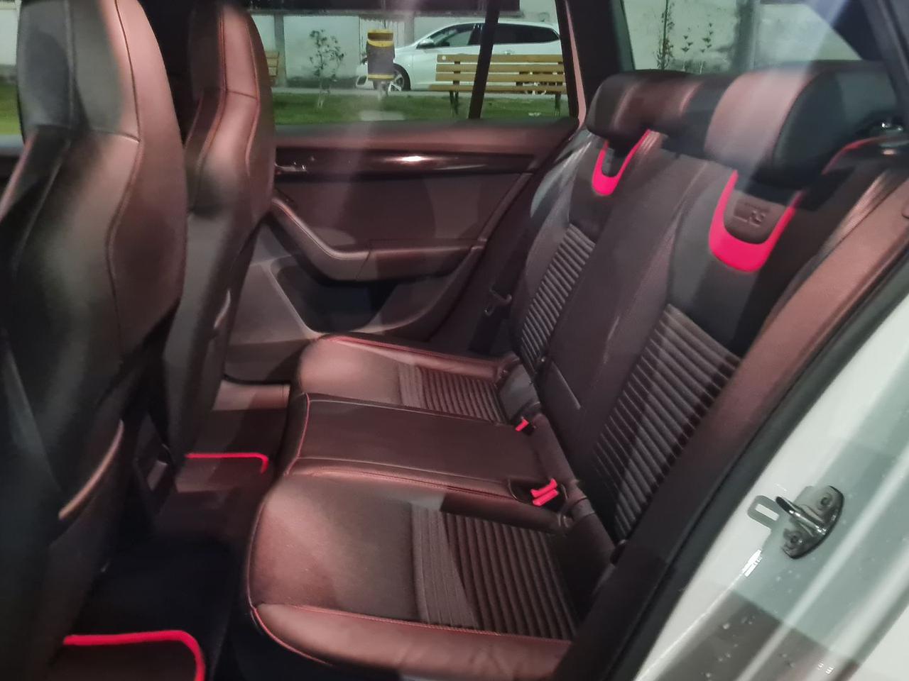 Skoda Octavia 2.0 TDI RS Executive #8258