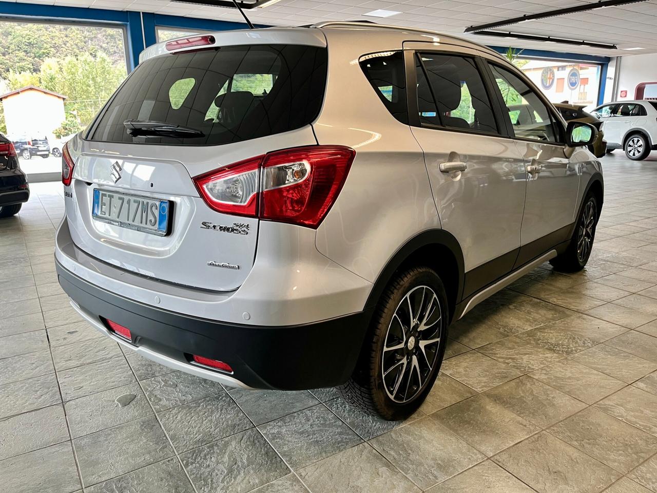 Suzuki S-Cross 1.6 DDiS Start&Stop 4WD All Grip Top