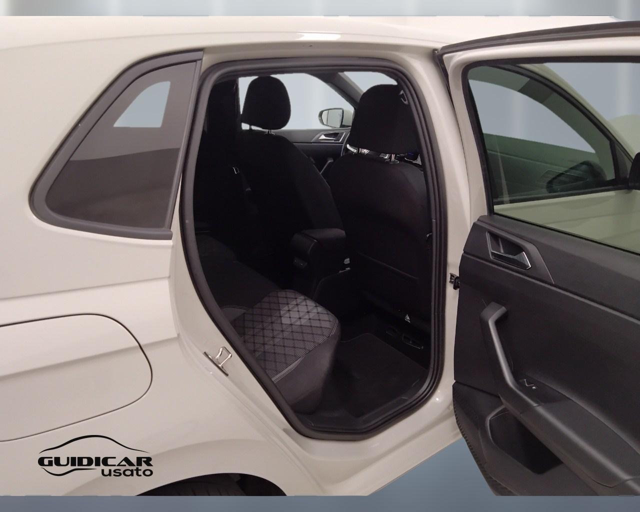 VOLKSWAGEN Polo VI 2022 - Polo 1.0 tsi R-Line 95cv