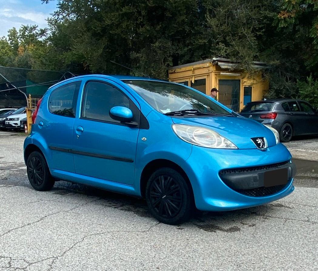 Peugeot 107 1.0 68CV 5p NEOPATENTATI