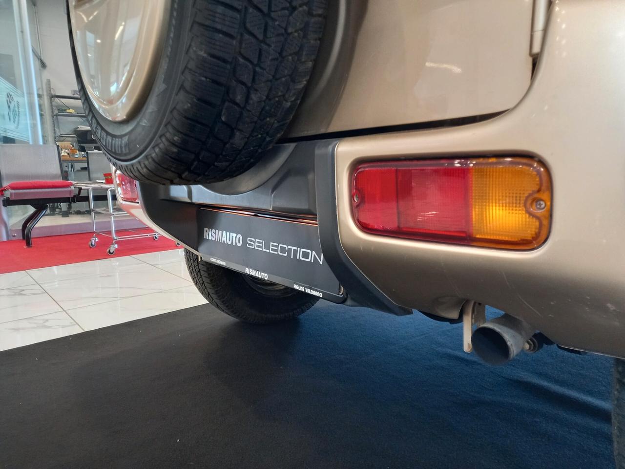 Suzuki Jimny 1.3i 16V cat 4WD JX