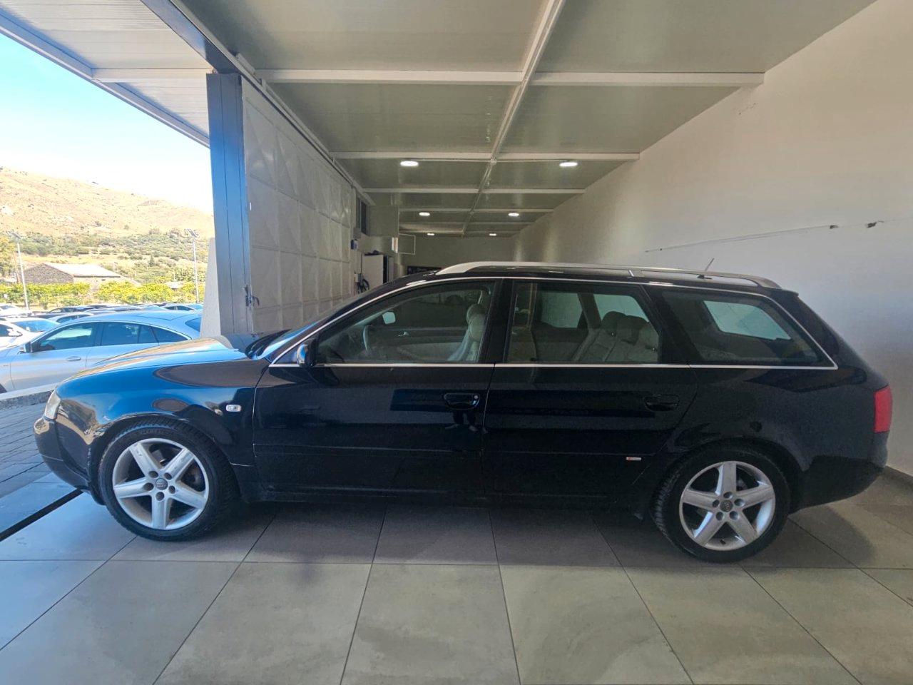 Audi A6 Avant 2.5 V6 tdi quattro 180cv tiptronic