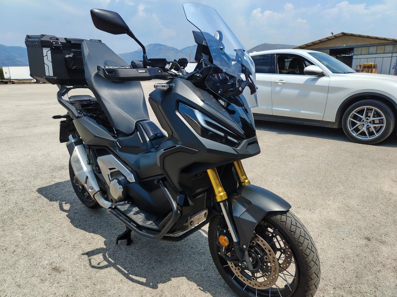 Honda X-ADV 750