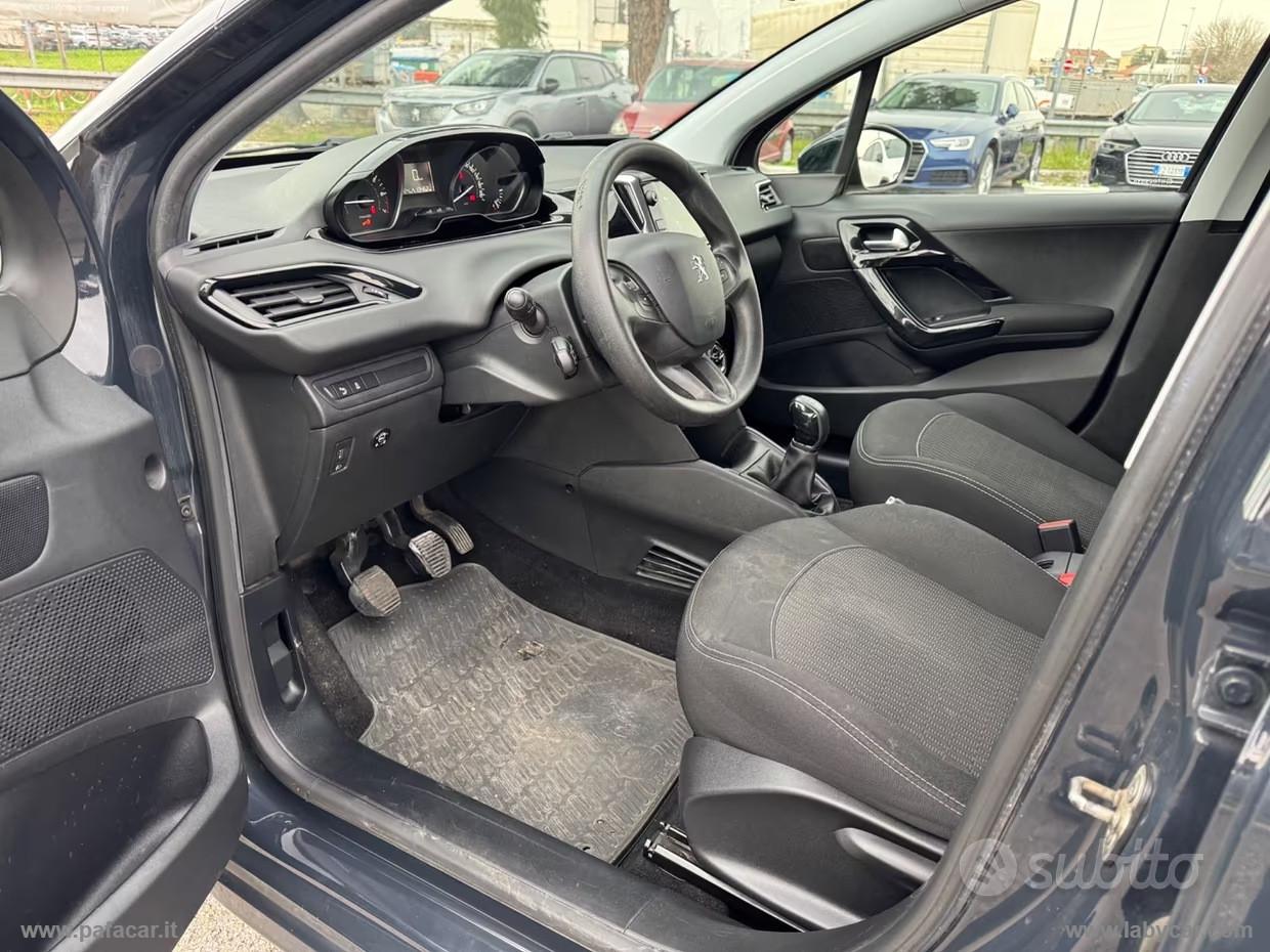 PEUGEOT 208 PureTech 82 5p. GPL Allure