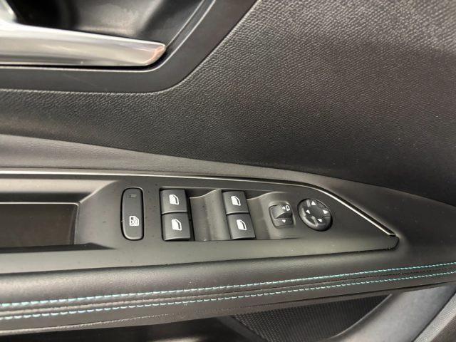 PEUGEOT 5008 7 Posti EAT8 Allure Pack 1.5 Diesel