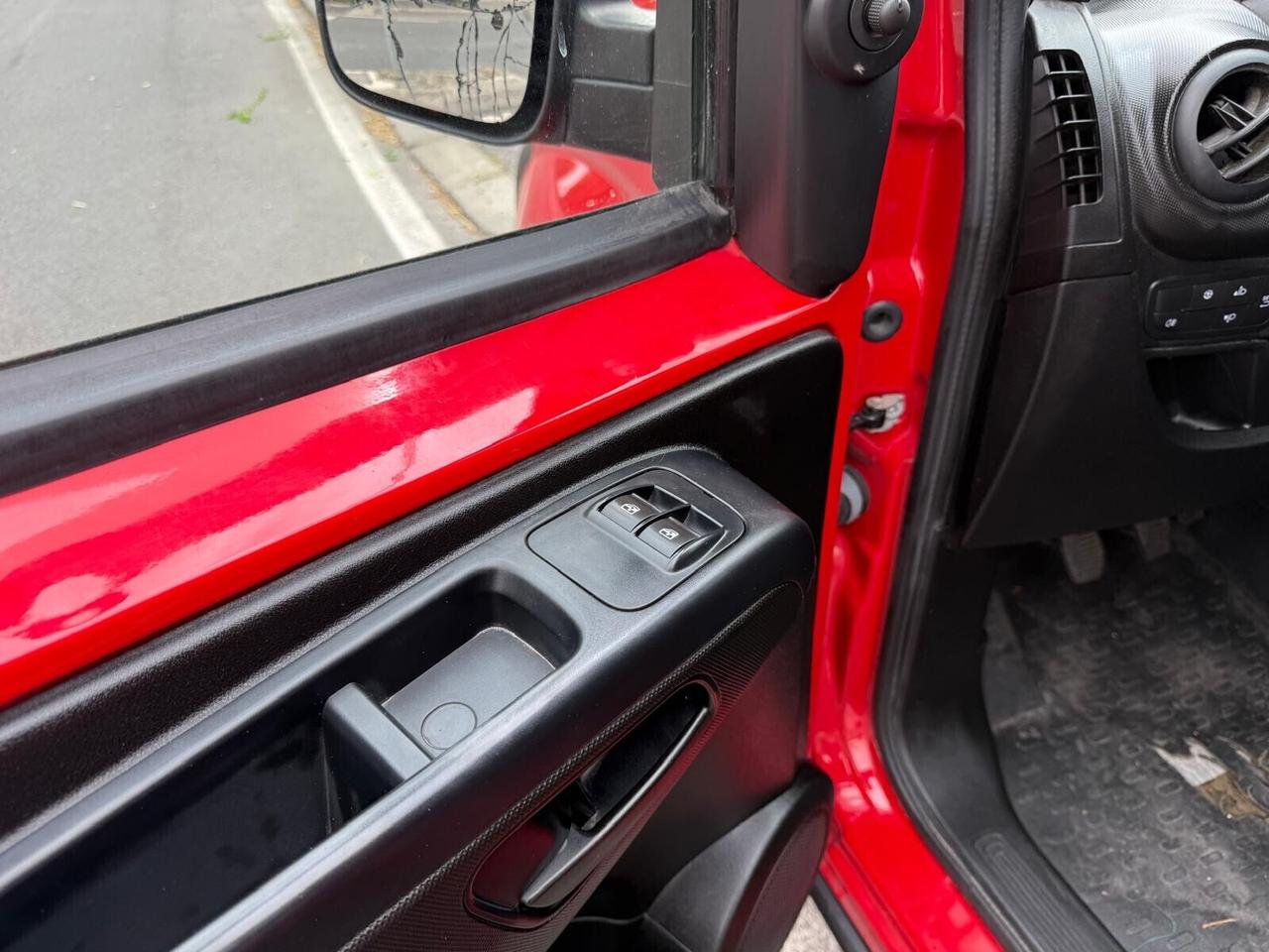 Fiat Fiorino 1.3 MJT 95CV Cargo 2 posti