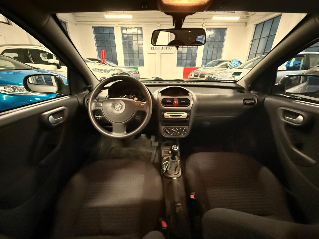 Opel Corsa 1.2i 16V cat 5 porte Club