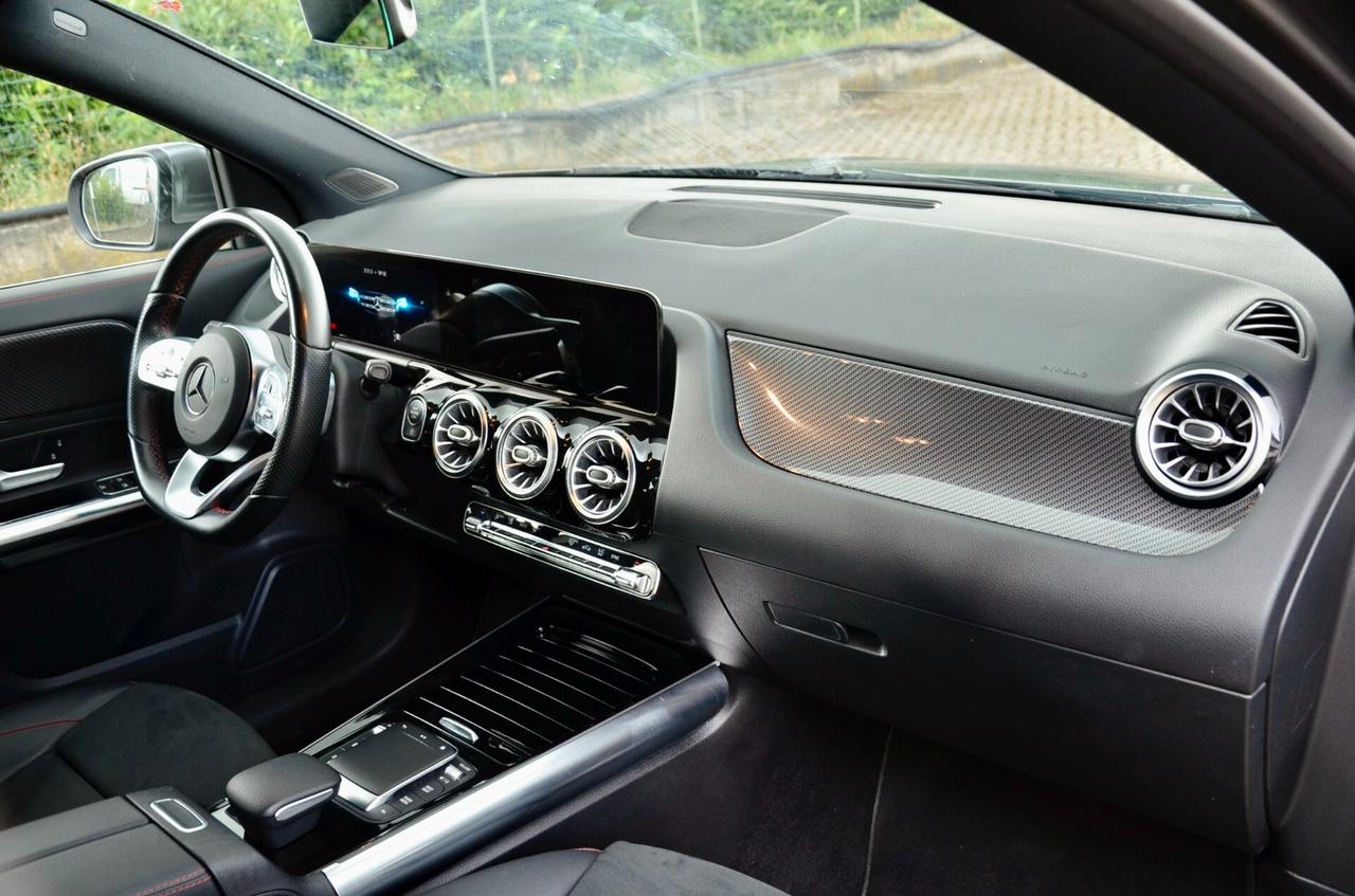 MERCEDES-BENZ GLA 220d PREMIUM AMG 4MATIC 190cv AUTO, UFF ITALIANA, FARI LED, NAVI, RETROCAMERA, 19", PERMUTE