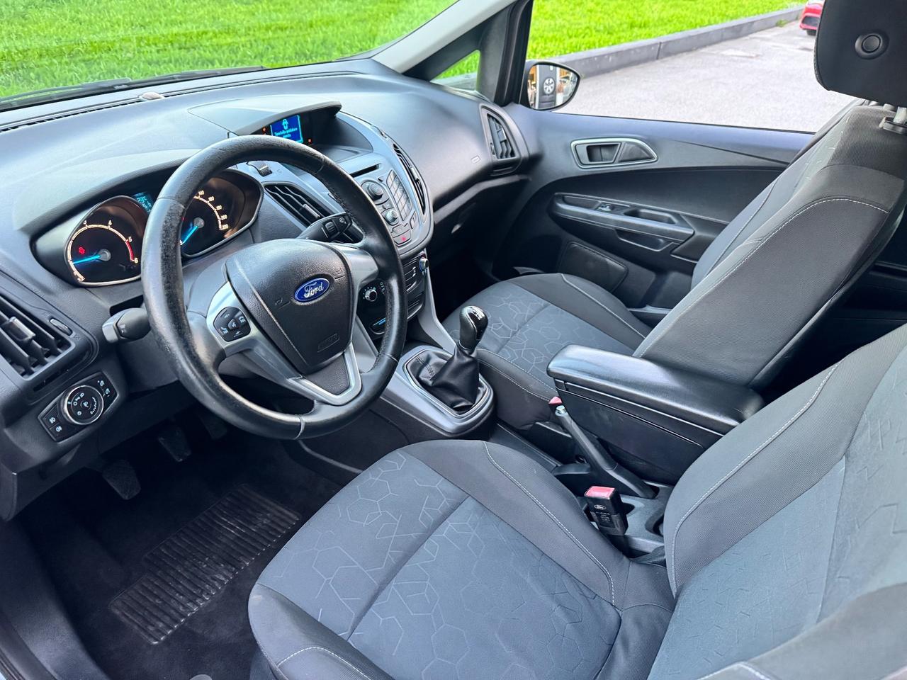 Ford B-Max 1.6 TDCi 95 CV Neopatentati