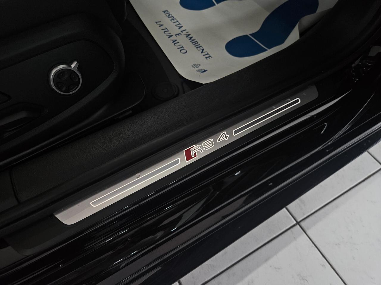 Audi RS4 Avant 2.9 tfsi quattro 450cv tiptronic