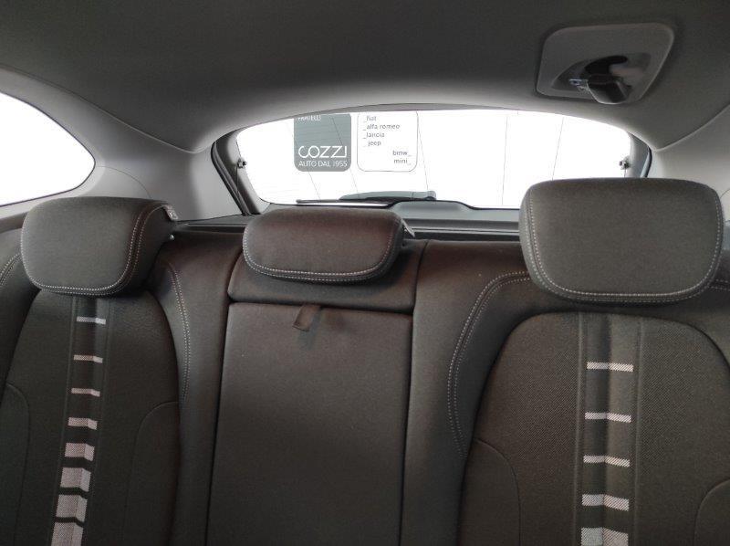 BMW X1 (F48) - X1 xDrive18d Business Advantage