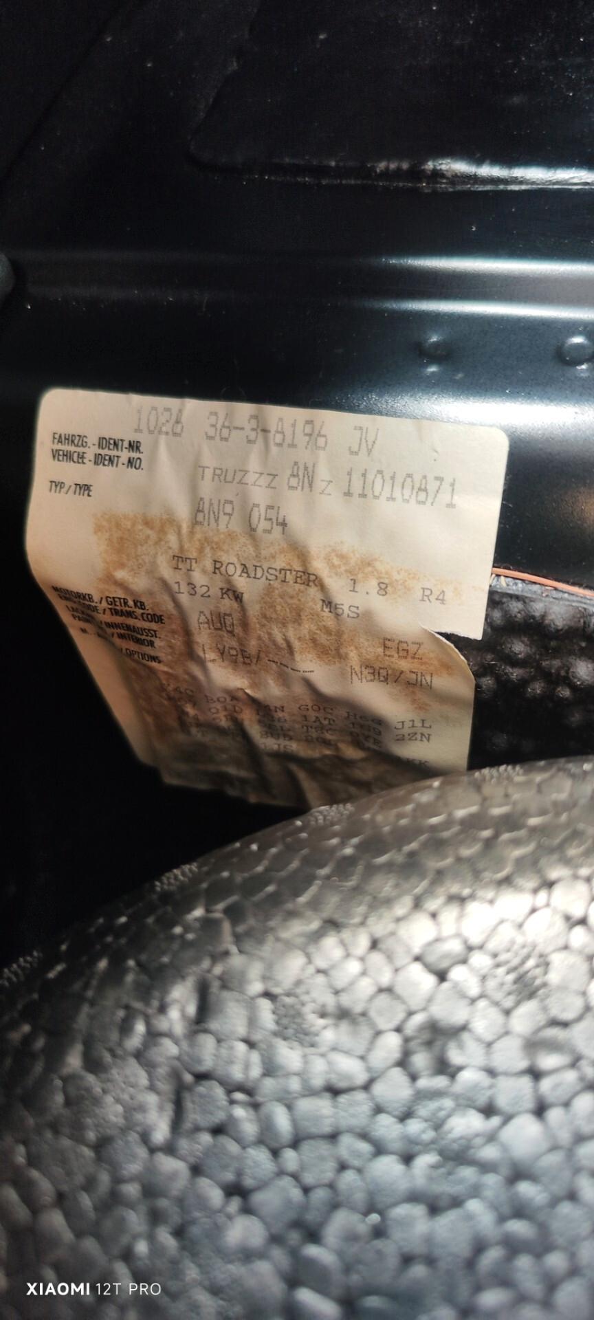 Audi TT CABRIO Roadster 1.8 T 20V 179 cv (ASI + CRS)