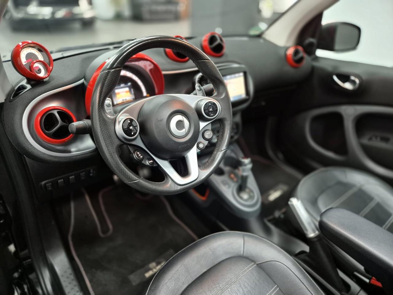 Smart ForTwo 90 0.9 Turbo twinamic cabrio Brabus edition