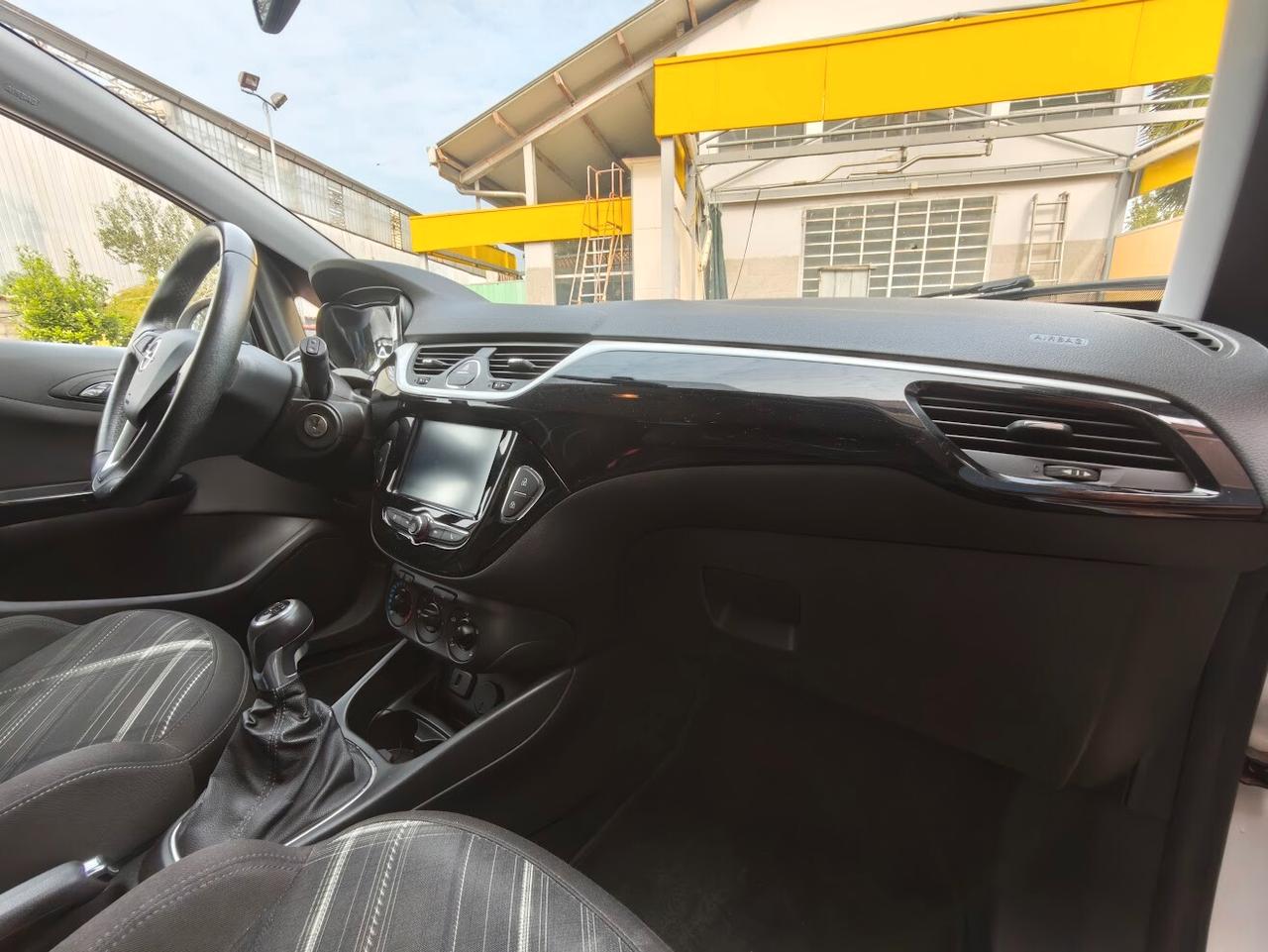 Opel Corsa 1.4 90CV Start&Stop 5 porte b-Color