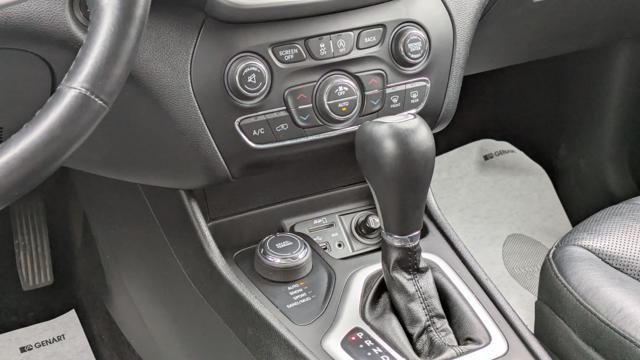 JEEP Cherokee OVERLAND 2.2d 200cv