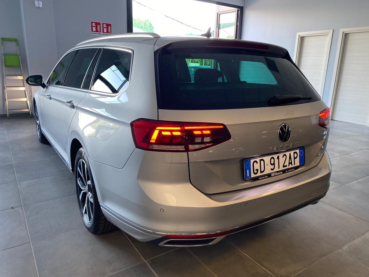 Volkswagen Passat Variant 2.0 150 Cv SCR EVO DSG Executive