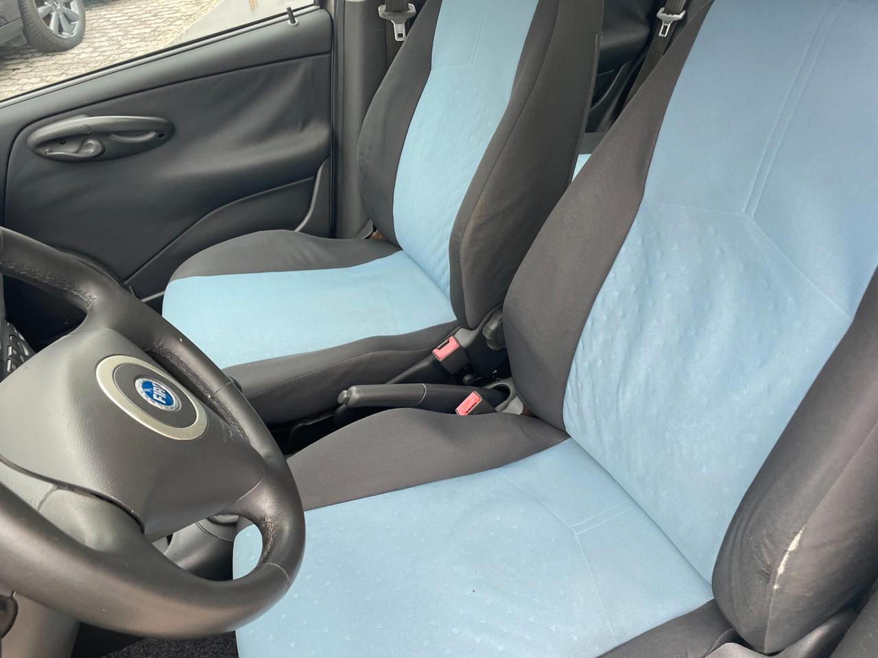 Fiat Punto 1.2 5 porte Active IDONEA NEOPATENTATI