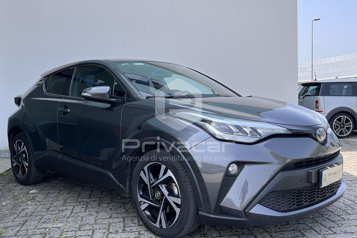 TOYOTA C-HR 1.8 Hybrid E-CVT Trend