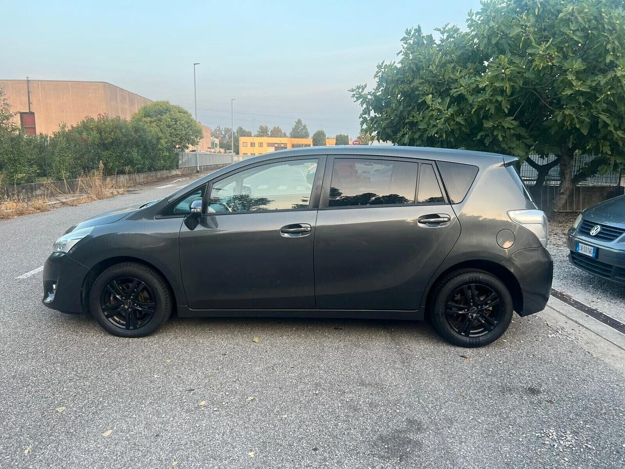 Toyota Verso 1.6 D-4D Style