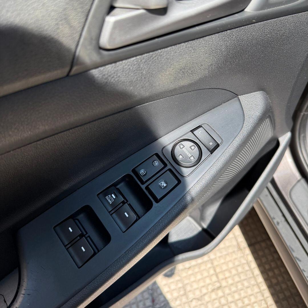 Hyundai Tucson 1.7 CRDi Sound Edition