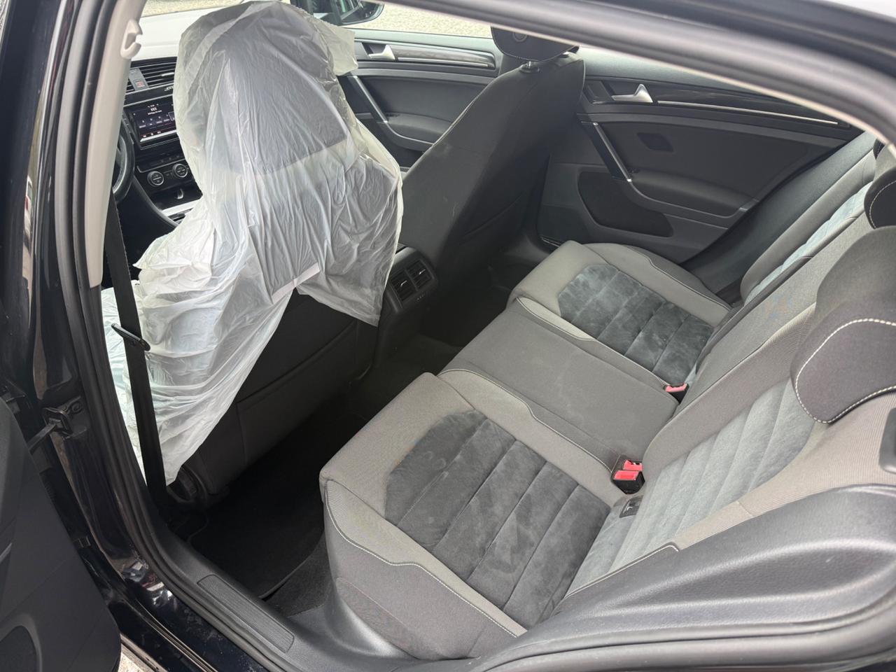 Volkswagen Golf Business 1.6 TDI 5p. Highline BlueMotion Technology