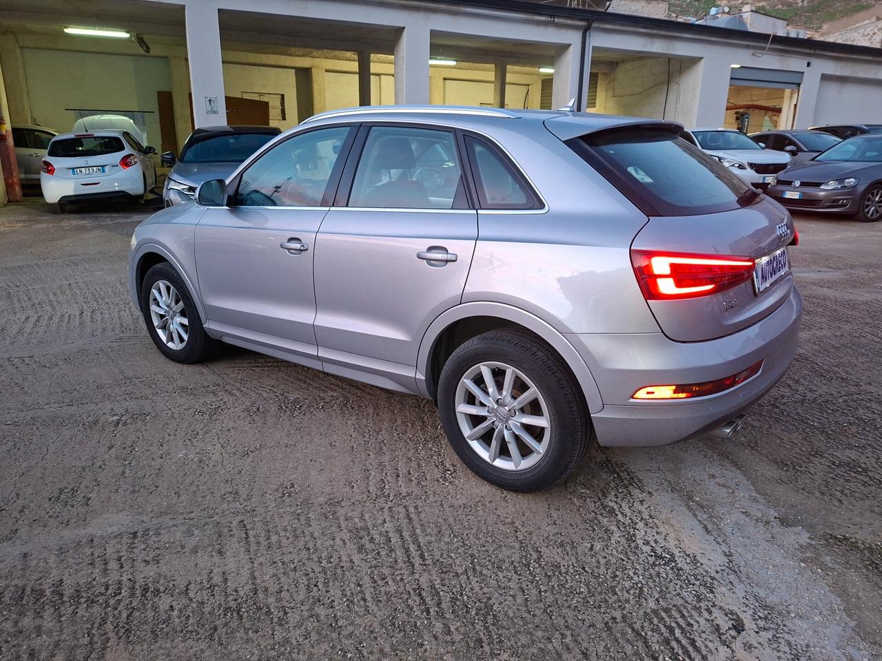 Audi Q3 2.0 TDI 150 CV quattro Business