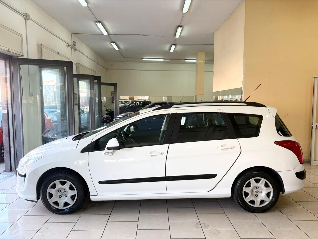 Peugeot 308 1.6 HDI 90 cavalli S. W.