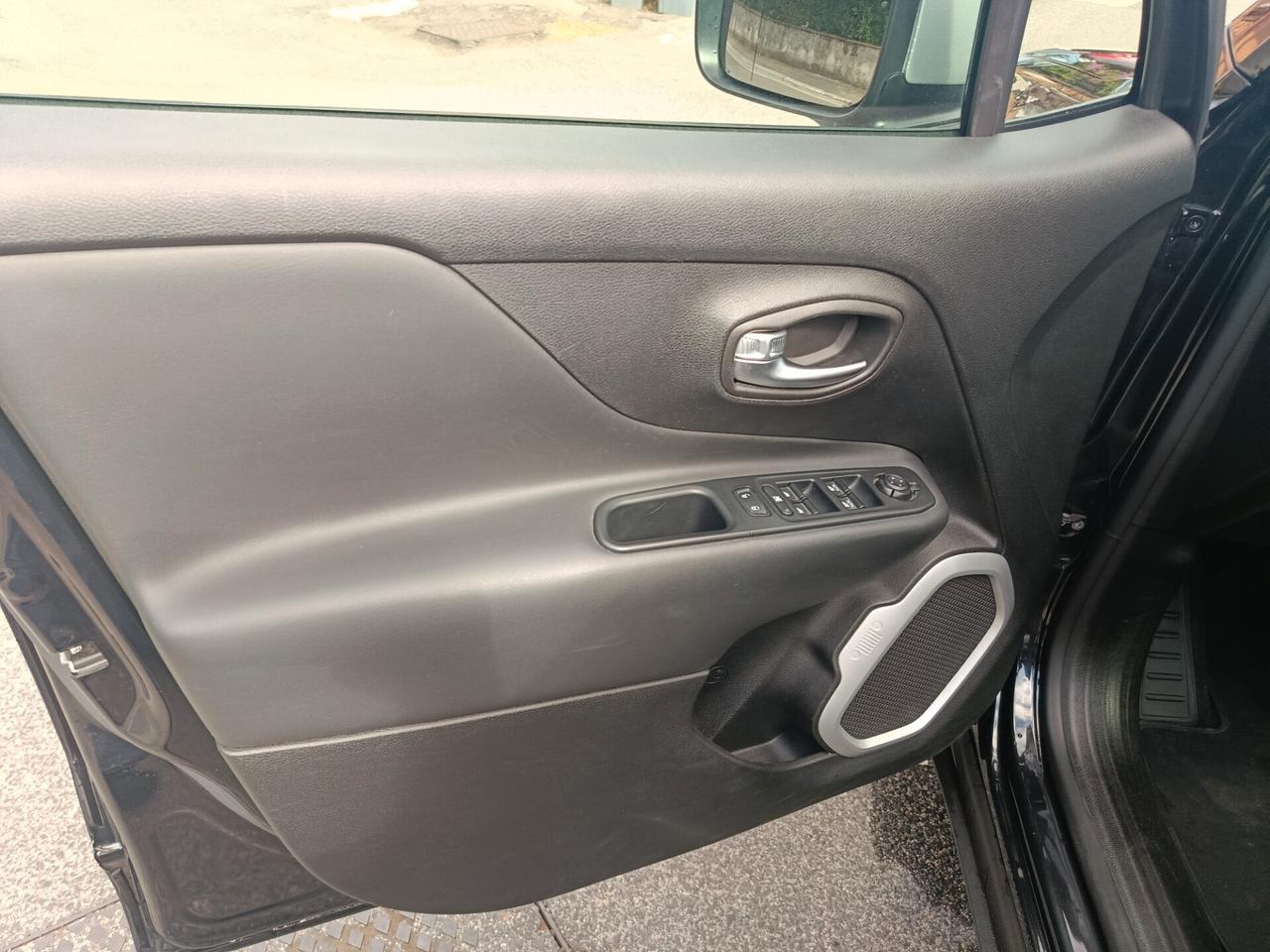Jeep Renegade 1.6 Mjt 120 CV Longitude