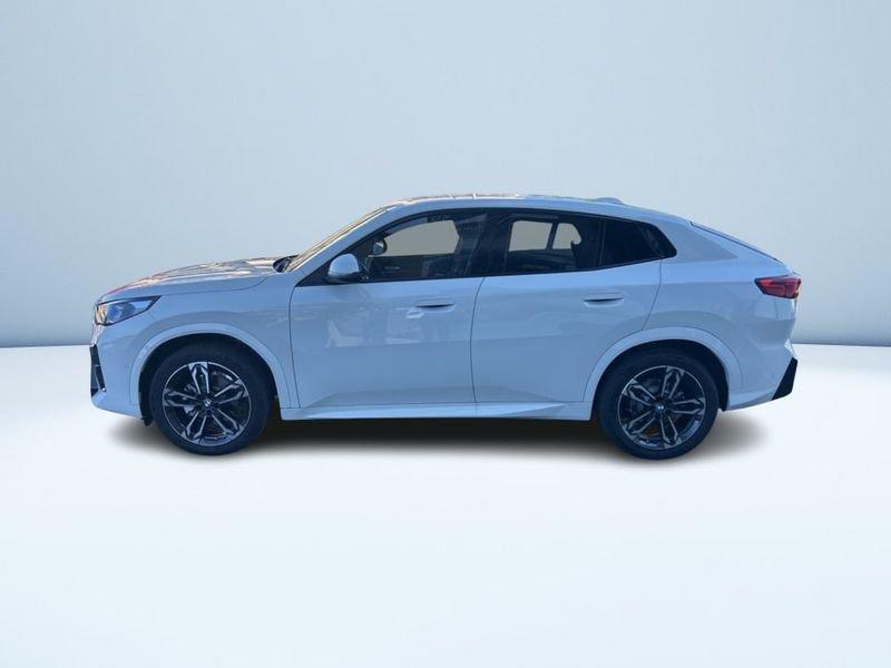 BMW iX2 eDrive20 M Sport