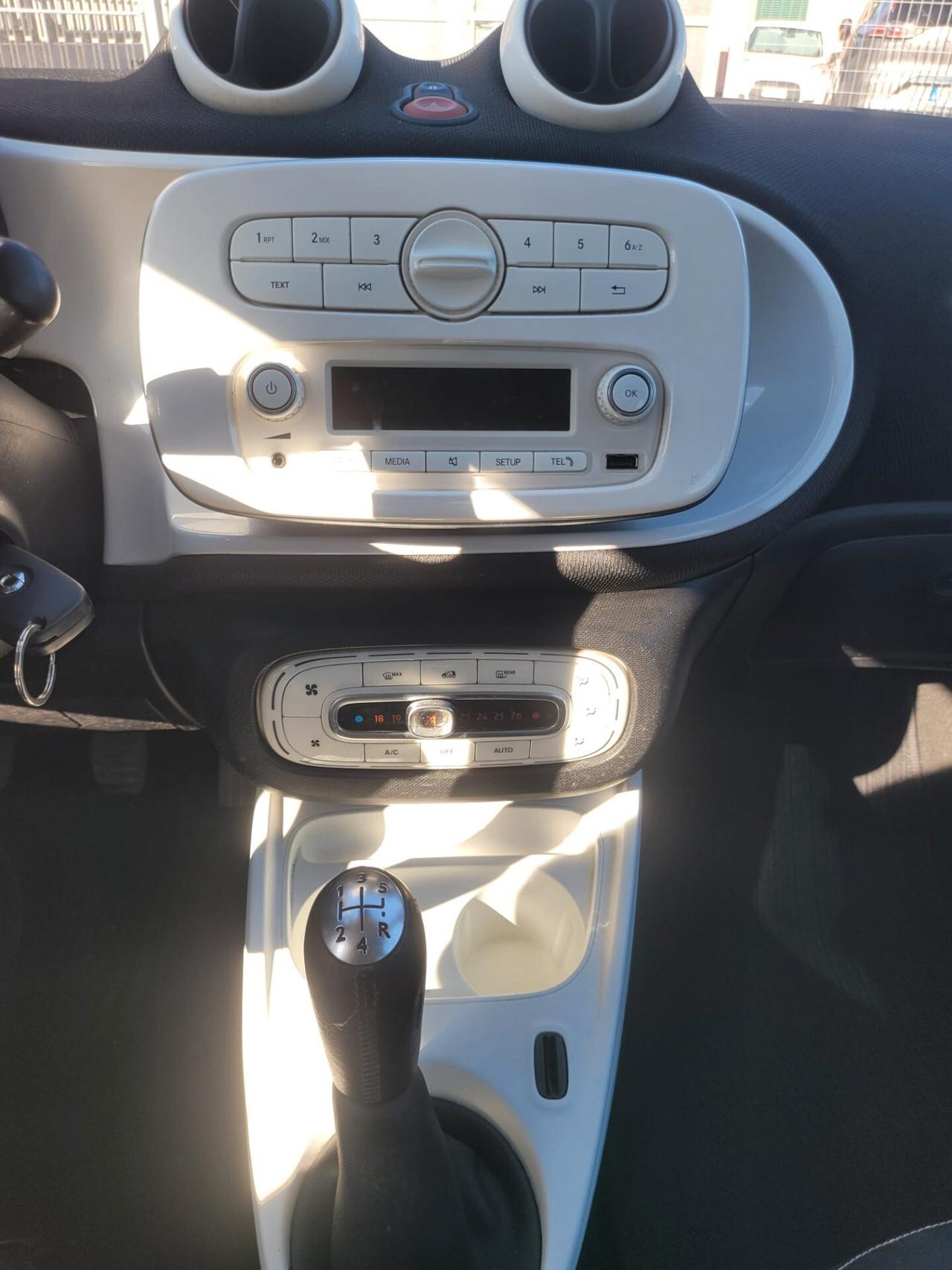 Smart ForFour 70 1.0 Passion