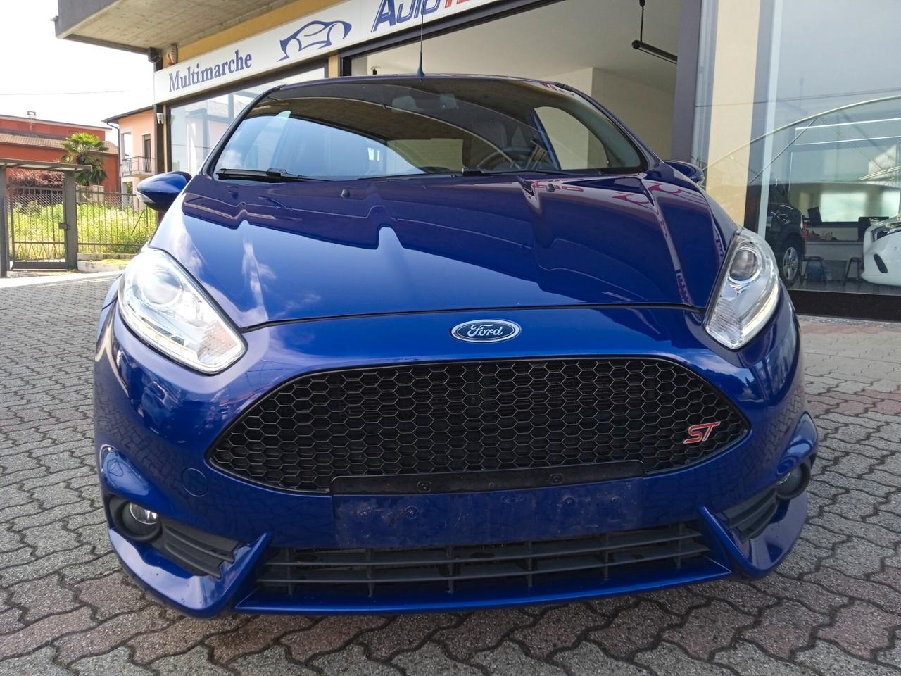 Ford Fiesta ST PACK SPORT 1-2 VETRI SCURI SENS PARK VOLANTE MULTIFUNZiONI SEDILI PERFORMANCE PRONTA CONSEGNA