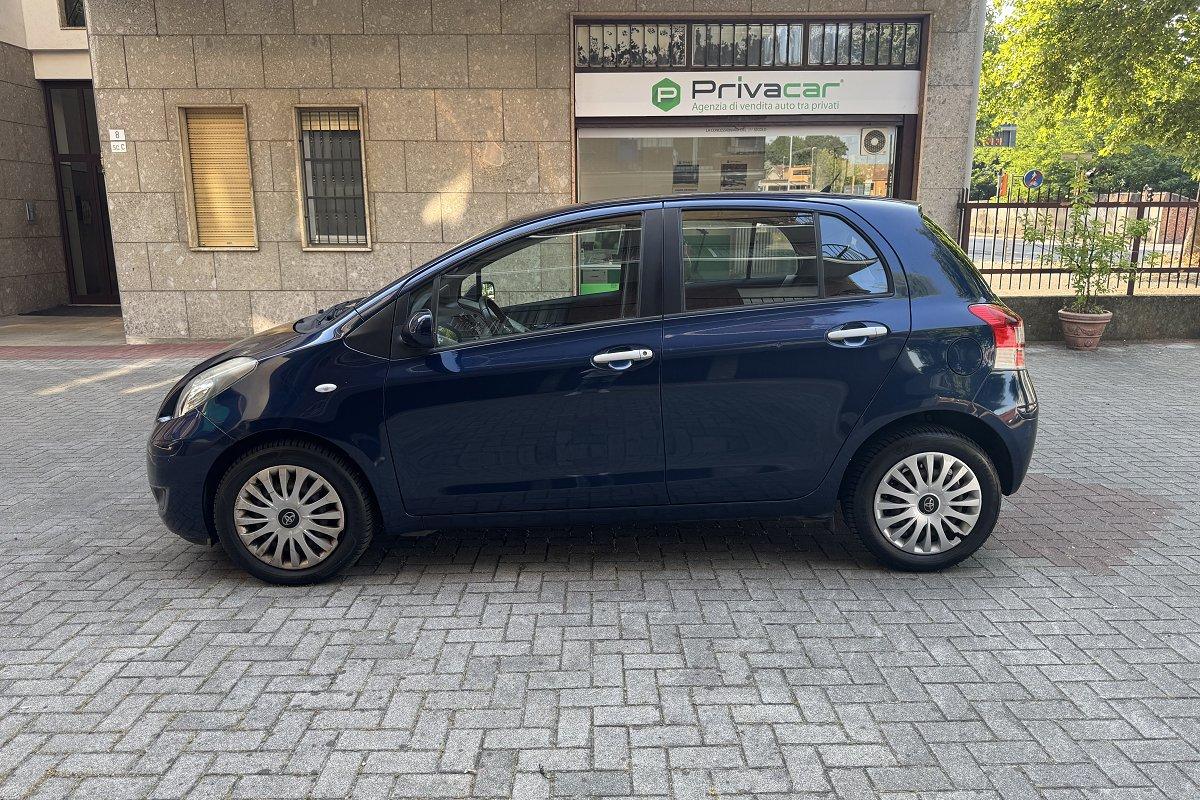 TOYOTA Yaris 1.4 D-4D DPF 5 porte Sol