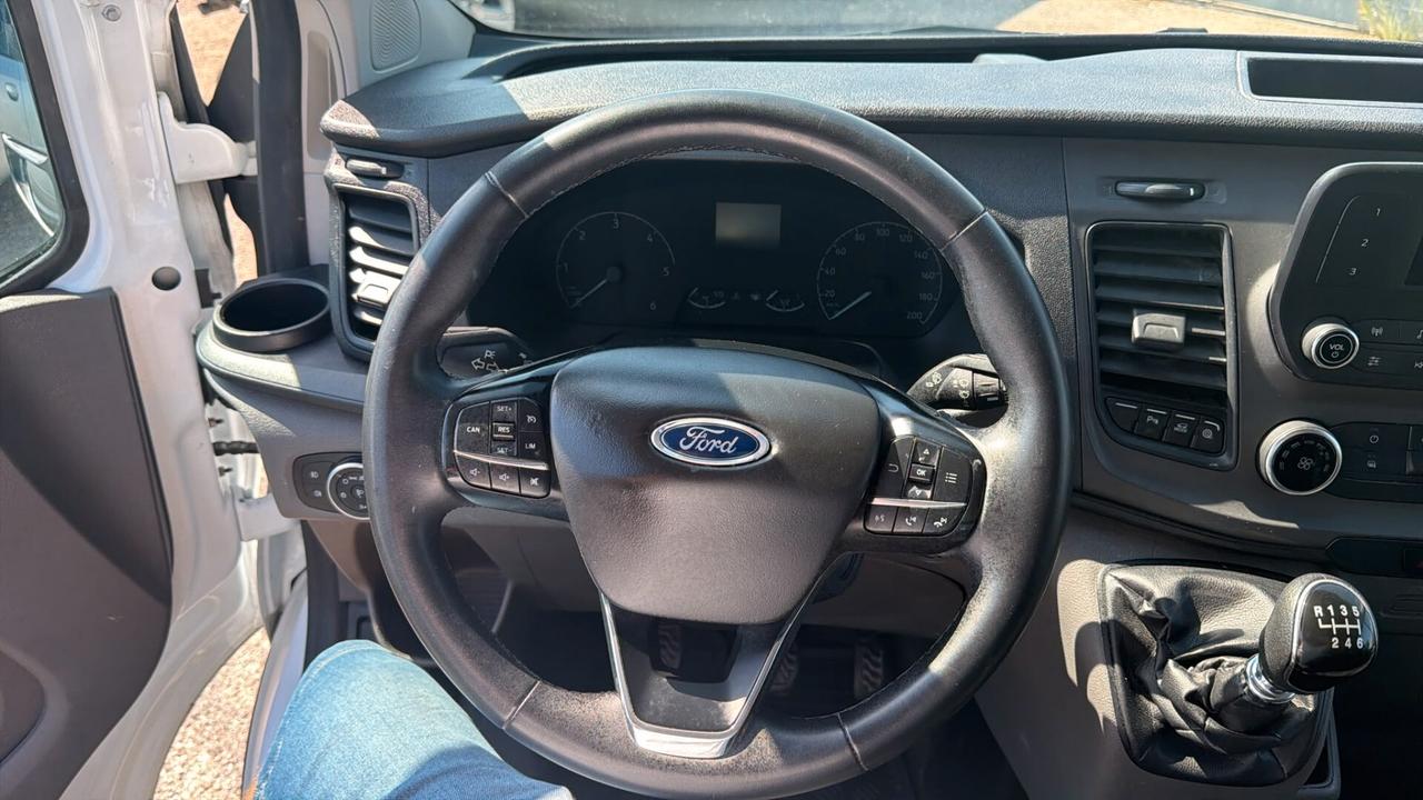 Ford Custom