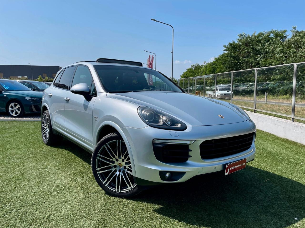 Porsche Cayenne 3.0 Diesel Platinum Edition
